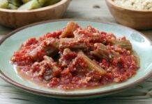 Cardi in umido con salsiccia ricetta