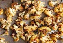 Cavolfiore alle erbe gratinato | Il contorno perfetto per ogni pietanza Verdure gratinate