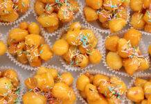 Cicerchiata, il dolce di carnevale simile agli struffoli Dolci di carnevale fritti