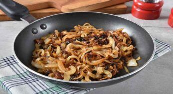 Cipolle in agrodolce | Pochi ingredienti per una ricetta gustosa