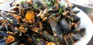 Cozze alla marinara ricetta