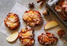 Frittelle di Iginio Massari | Golose, saporite e con le mele frittelle iginio massari ricetta FOTO ricettasprint