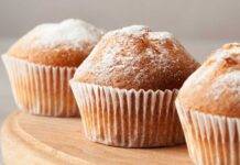 Muffin al latte caldo ricetta