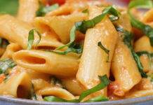 Penne con bresaola e robiola