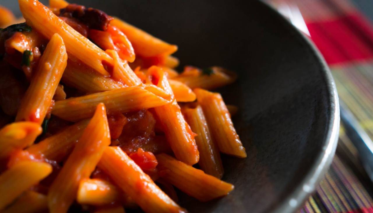 Penne alla carillon  Con la polpa di pomodoro sono una coccola per San  Valentino