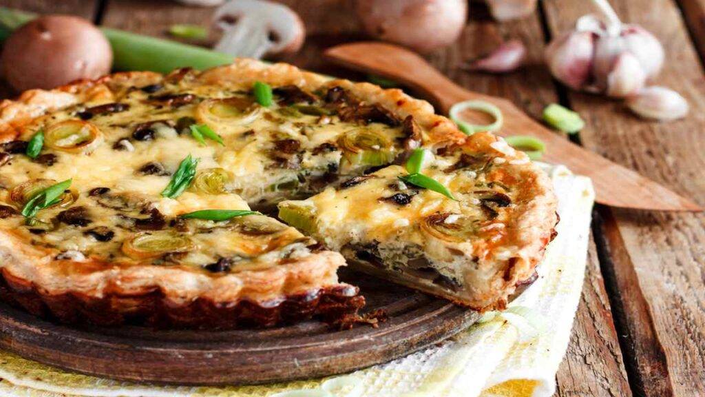 Torta Salata Con Porri E Mozzarella