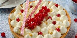 crostata moderna al cioccolato bianco e cocco ricettasprint