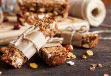Barrette frutta secca e avena senza zucchero | Per restare in forma barrette avena frutta secca ricetta FOTO ricettasprint