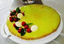 Bavarese al pistacchio | Il goloso dolce dal color verde bavarese pistacchio ricotta FOTO ricettasprint