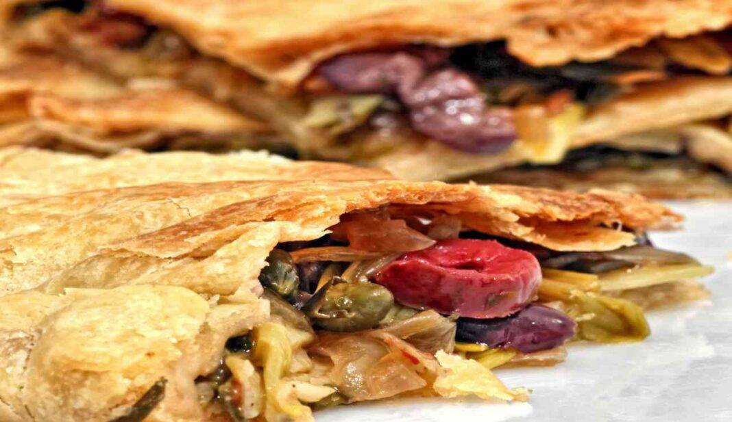 Calzoni pugliesi di sponsali e acciughe | scopriamola insieme Calzoni pugliesi di sponsali e acciughe | scopriamola insieme