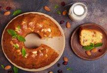 Ciambella ai mirtilli rossi e mandorle | Soffice e gustoso Ciambella con mandorle