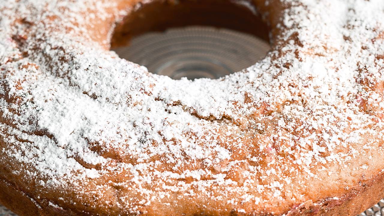 Torta con essenza di limone