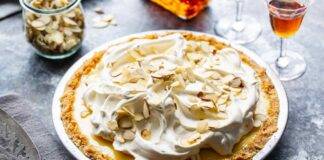 crostata amaretto panna ricetta FOTO ricettasprint