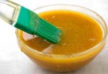 Glassa alla marmellata | La ricetta utile per decora le torte glassa marmellata ricetta FOTO ricettasprint