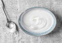 Glassa per colomba | Facilissima e che arricchirà il vostro dolce glassa colomba ricetta FOTO ricettasprint