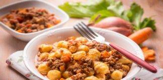 Gnocchi con carne e carote