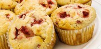 Muffin di riso e marmellata di fragole ricetta