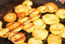 Patate grigliate senza lessarle croccantissime | Irresistibili Patate alle spezie