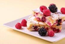 Dolce ai frutti di bosco