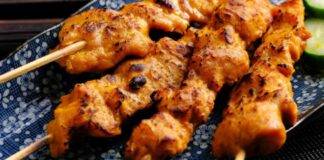 Spiedino di pollo e verdura fritto