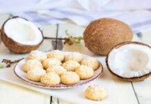 Dolcetti al cocco con cuore di Nutella