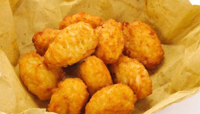 Frittelle di patate e speck | Sfiziose e semplici