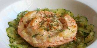 Medaglioni di gamberi e salmone con zucchine e finocchietto