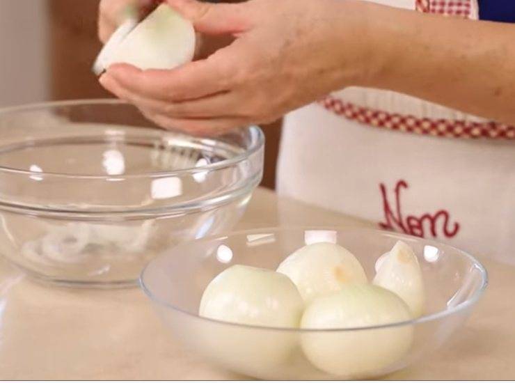 Pasta pane e cipolle ricetta
