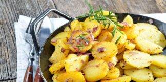 Patate con pancetta e rosmarino