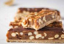barrette snickers vegane ricetta FOTO ricettasprint