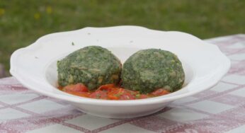 Canederli alle ortiche | Un piatto di montagna buonissimo