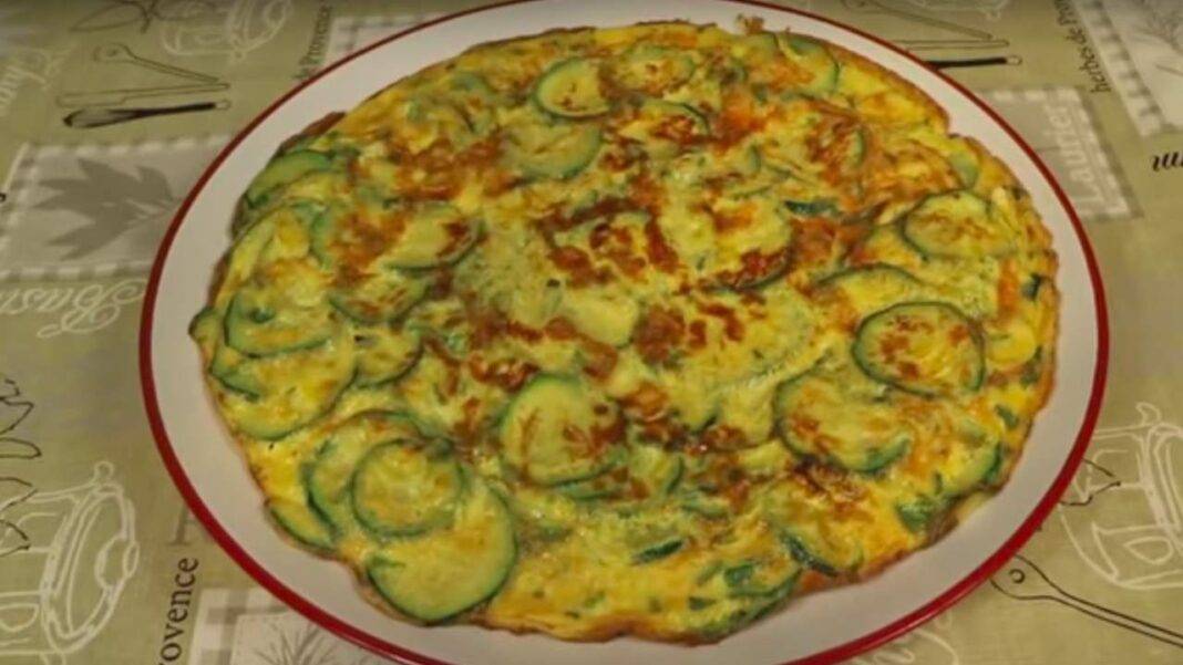 Frittata di zucchine e cipolle ricetta preparazione ingredienti