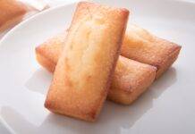 Mini plumcake light yogurt e arancia | Ricetta Bimby per dolcini light Dolcetti morbidi con agrumi