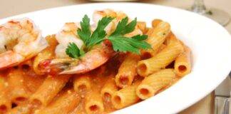 Pasta al pesce e con verdura