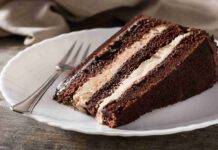Torta meraviglia con mousse di ricotta e cioccolato bianco
