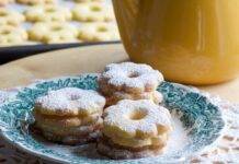 Biscotti soffici al limone