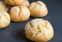 Biscotti con zucchero