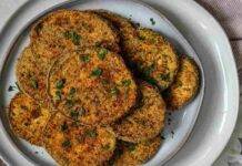 Melanzane gratinate con pecorino parmigiano e prezzemolo | gustosissime Melanzane gratinate con pecorino parmigiano e prezzemolo