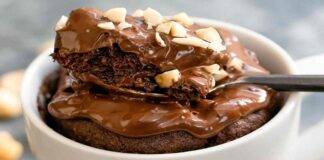 Pasticcio mug cake al pocket coffee e nutella
