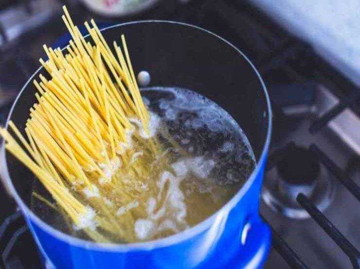 Spaghetti con peperoncino