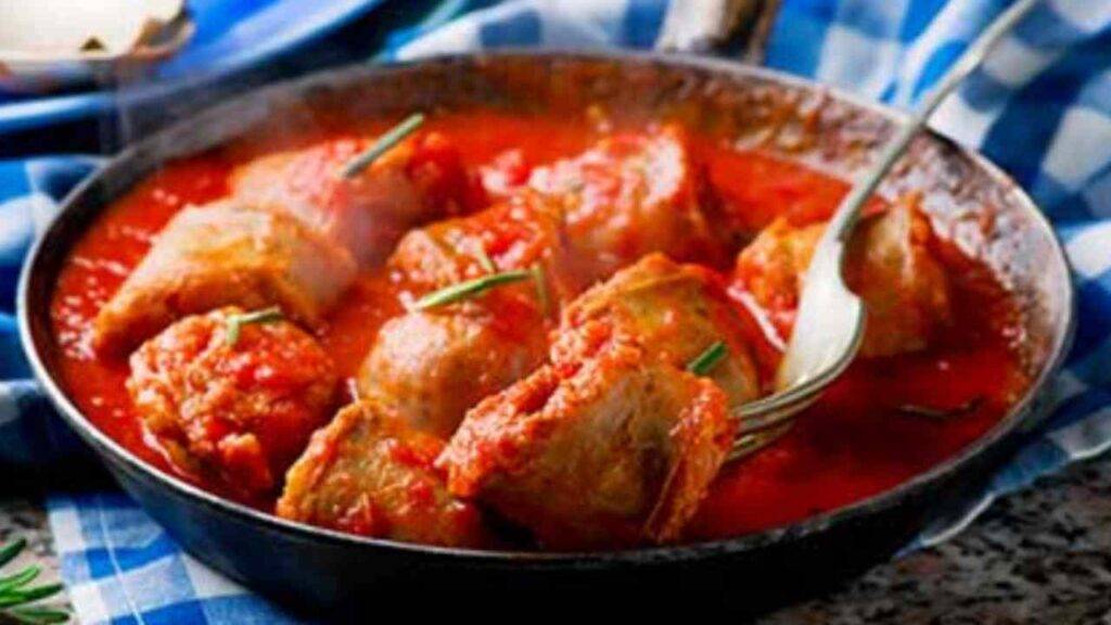 Sugo con la salsiccia fresca ricetta preparazione ingredienti