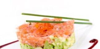 tartare samone stracchino avocado ricetta FOTO ricettasprint