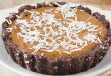 Dolcino con base al cioccolato veloce e gustoso