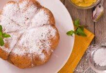 Torta soffice con crema al limone | Per una colazione gustosa Dolce con crema al limone