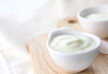 Mousse allo yogurt | Velocissima e facilissima da preparare mousse yogurt ricetta FOTO ricettasprint