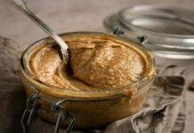 Pasta di nocciole fatta in casa