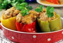 Peperoni ripieni di cous cous bacon e verdure miste