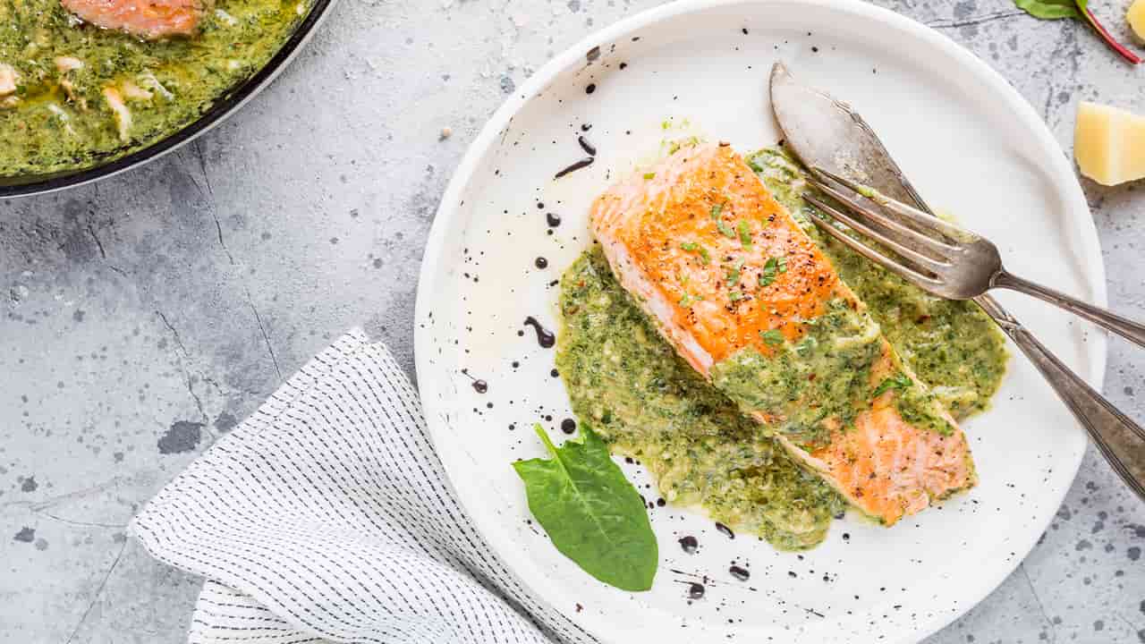 Filetti di salmone limone e basilico