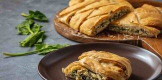 Treccia sfogliata con spinaci noci e ricotta