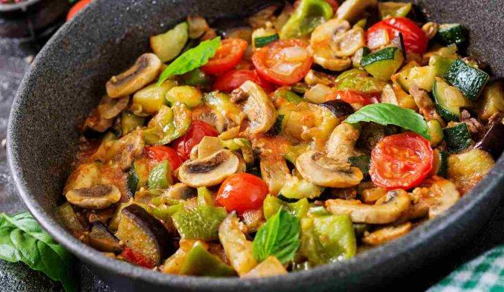 verdure-miste-saltate-in-padella-contorno-facilissimo-alla-portata-di